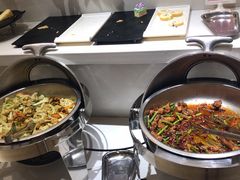 -泉福居酱骨头自助广场(南大街商业步行街店)