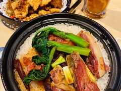 腊味煲仔饭-避风塘(百联东郊店)