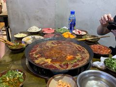 -黄潇洒老火锅(九眼桥宏济巷店)