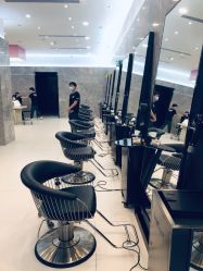-TONI&GUY