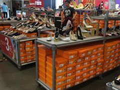 -上品折扣(回龙观店)