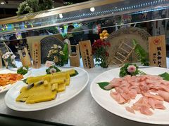 -四海一家自助餐(益田假日广场店)