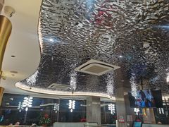 -香港新发烧腊茶餐厅(水围店)
