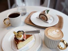 拿铁-思南书局·诗歌店