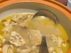 -黄泥岗·地道湖北菜(奥特莱斯店)