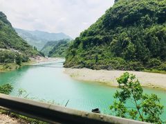 -阿依河景区