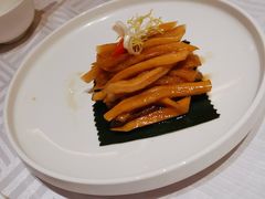 -上海虹桥君丽假日酒店(娄山关路地铁站店)