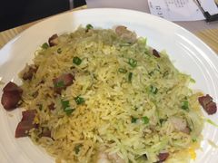 -滋味满屋美食坊(上海街店)
