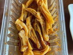 麻辣脱骨鸭掌-盒马鲜生(丁香国际店)