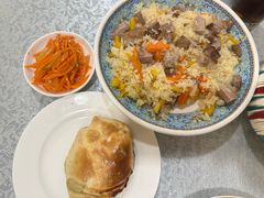 -汗腾格里·风味餐厅(新疆驻京办店)