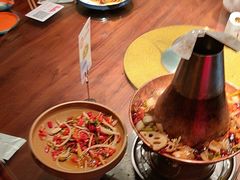 -川流不息·地道川菜·小龙虾(松东路店)