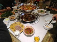-盐井记·自贡美蛙鲜锅兔(中和店)