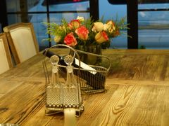 -SISTERS BAR RESTAURANT川意酒馆(嘉善老市H楼店)