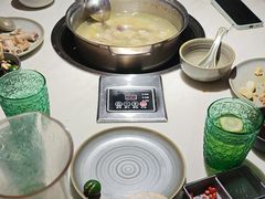 -喃喃椰·糟粕醋·椰子鸡火锅(七堡花园店)