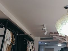 -红像馆连锁精致证件照职场照(中关村店)