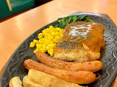 香辣烤肠配黑椒鸡排-萨莉亚意式餐厅(深南茂业店)