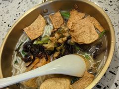 -雙冲柳州螺蛳粉&酸嘢&桂林米粉(簋街店)