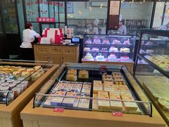 面包甜点陈列柜-味多美蛋糕(看丹桥店)