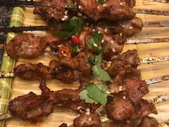 -梁山烤肉(李逵店)