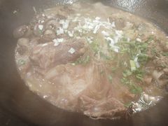 -咱屯子铁锅炖直营店(保利店)