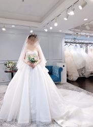 -艾慕婚纱礼服馆(和平店)
