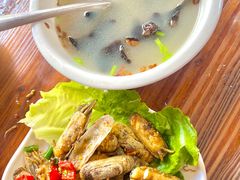 -亚忠小吃店(曾厝垵店)