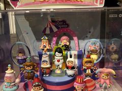 -泡泡玛特POPMART(国金街店)