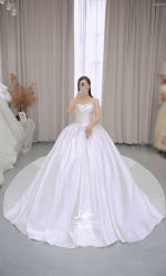-LOVE SHINE婚纱·红鼎庄龙凤褂·妈妈装定制