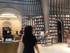 -思南书局·诗歌店