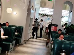 大堂-杯子红牛排(创意产业园店)