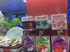-四囍码头海鲜烧烤自助火锅(外滩南京东路悦荟广场店)