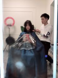 -BM SALON