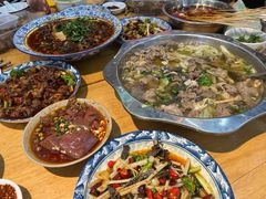 -谢老五跷脚牛肉·非遗传承店