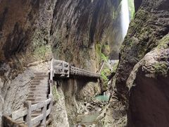 -龙水峡地缝景区