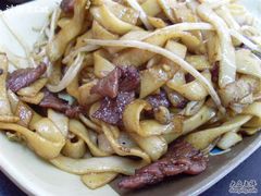 干炒牛河-华丰小食