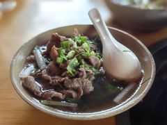 -大众跷脚牛肉馆·非遗传承单位(峨眉山店)