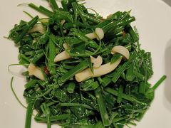 -巴盟人家·内蒙地方菜(华丽家族店)