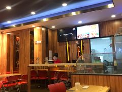 大堂-尊宝比萨(较场口店)