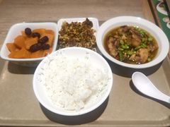 -老乡鸡(融科天地店)