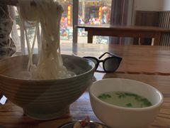 -巍山火巴肉饵丝(大理古城店)