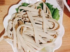 -蜀九香火锅(彩虹店)