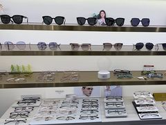-视野联行眼镜蔡司·依视路官方授权店(顺城店)