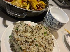 菌菇炒饭-蛙蛙叫干锅年代(簋街总店)