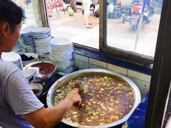 -刘老虎肉丸糊辣汤(总店)