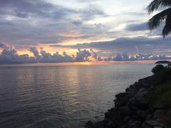 -Sunset Bar(丹绒亚路香格里拉店)