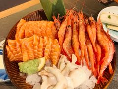 -牛YO寿喜烧·铁板烧和牛火锅自助(市府恒隆店)