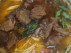 -金杨拉面王小吃面馆·牛三宝面·红烧牛肉粉