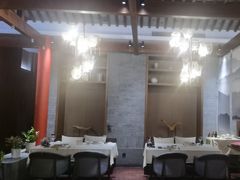 -宝燕壹号景观餐厅(龙盛国际商业广场店)