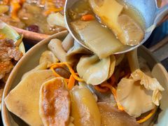 -菌自由丨野生菌火锅特色庭院餐厅(丽江古城店)