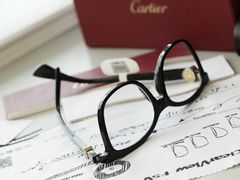 -目艮眼镜SHOWROOM(品牌集合店)